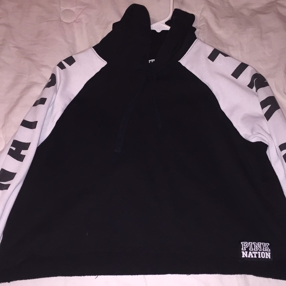 pink cropped hoodie